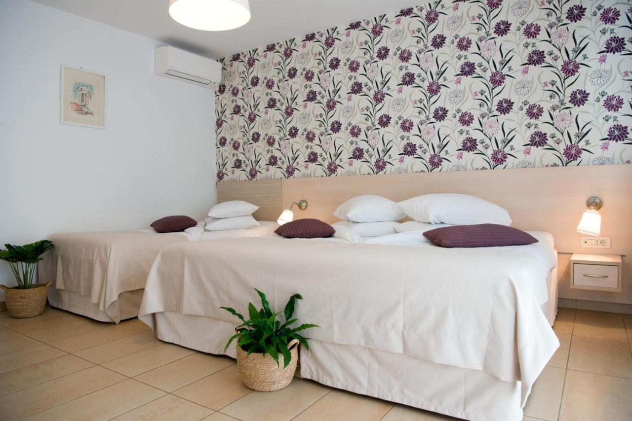 Apartments Sandra Пореч Екстер'єр фото
