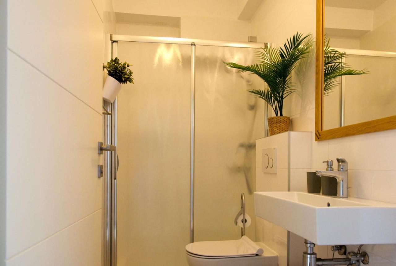 Apartments Sandra Пореч Екстер'єр фото