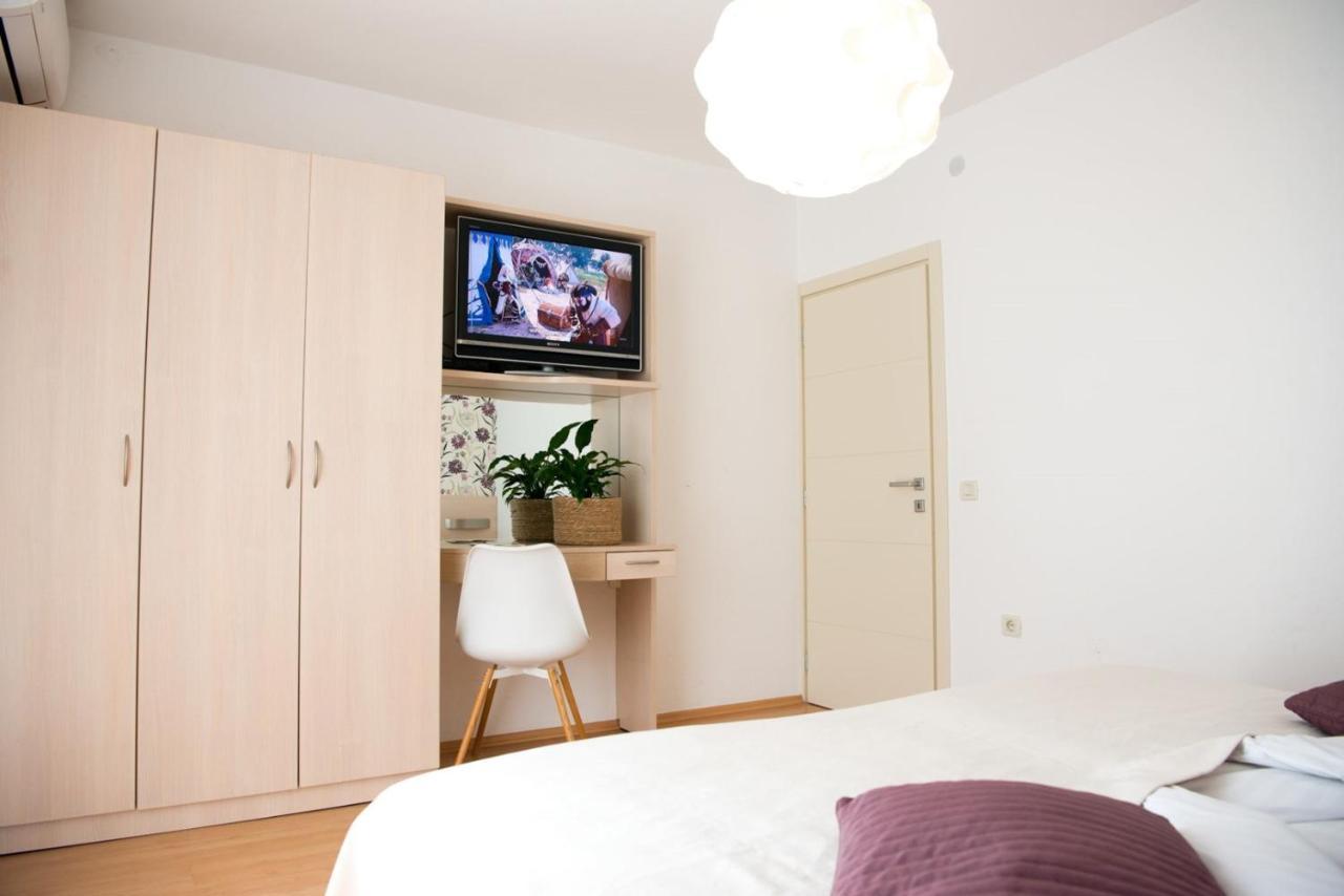 Apartments Sandra Пореч Екстер'єр фото