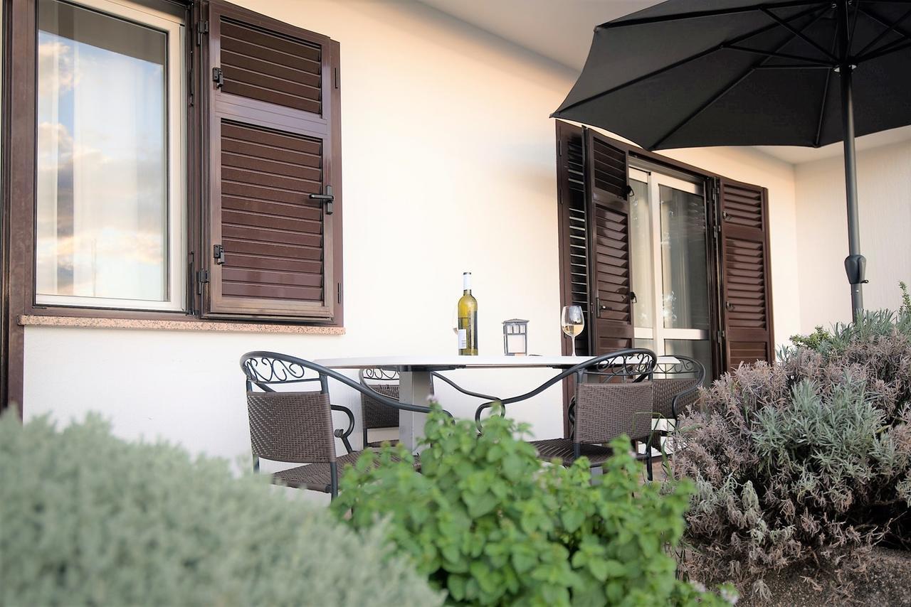 Apartments Sandra Пореч Екстер'єр фото
